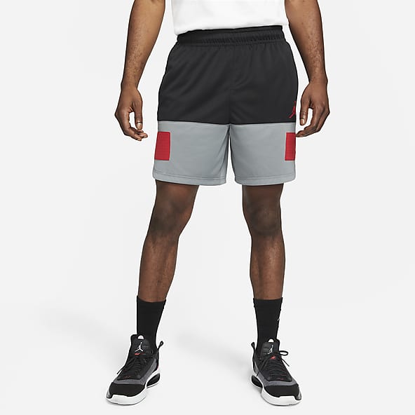 Jordan Shorts. Nike DE