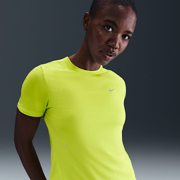 Nike Swift Women's Dri-FIT Short-Sleeve Running Top