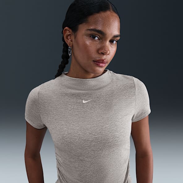 Nike Sportswear Chill Knit Women's Tight Short-Sleeve Mock-Neck Top