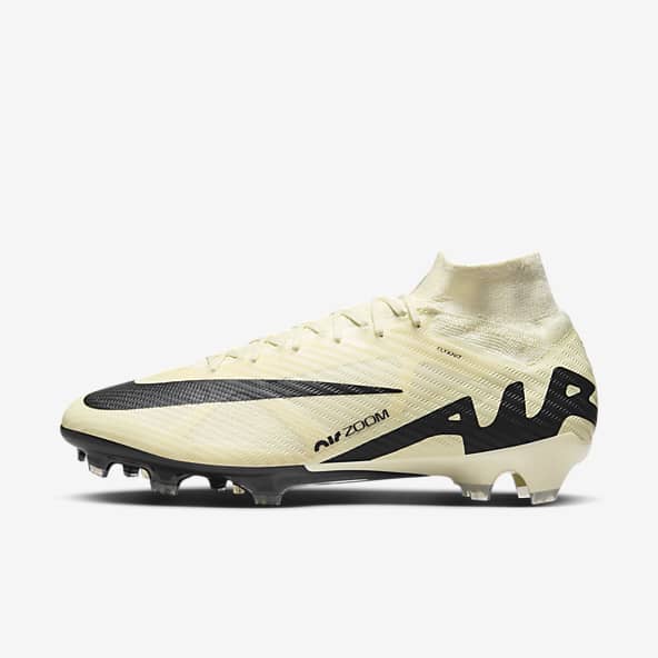 Jaune Football Chaussures montantes Crampons et pointes. Nike CH