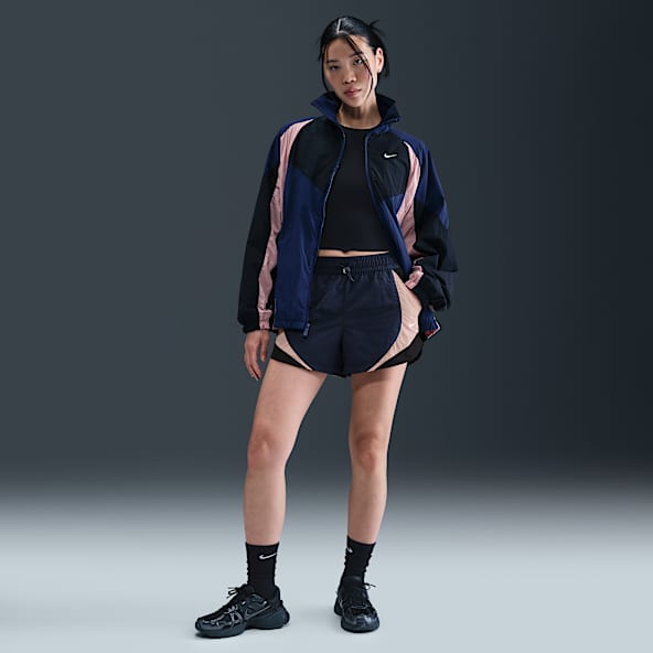 Nike Sportswear Women's Mid-Rise Loose 7.5cm (approx) Athletics Shorts