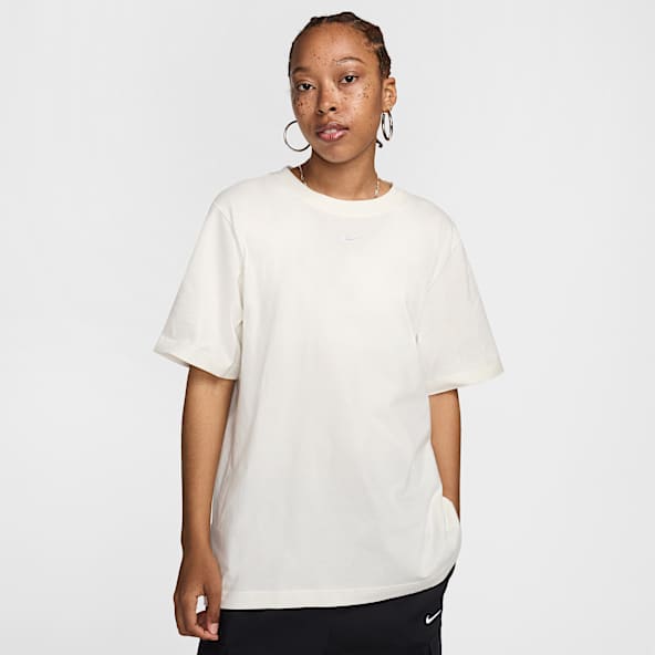 Nike Sportswear Essential Women's T-Shirt
