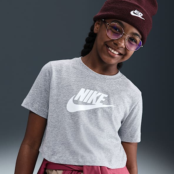 Nike Sportswear Big Kids' (Girls') Cropped T-Shirt