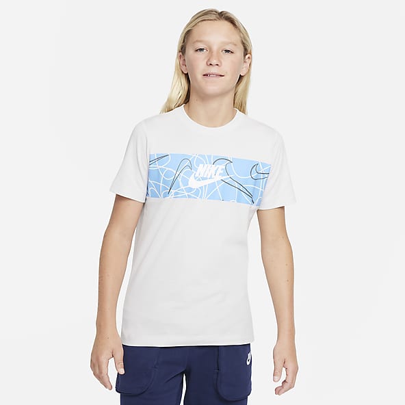 Boys nike deals shirts