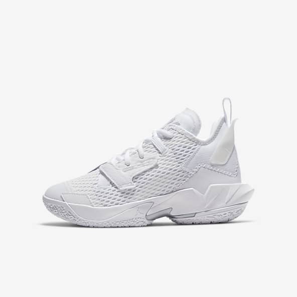 white nike shoes for kids