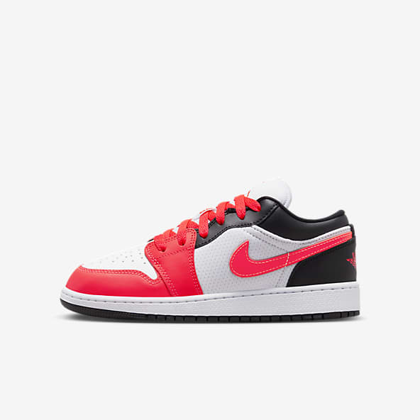 centavo Mendigar suficiente Jordan Red Shoes. Nike.com