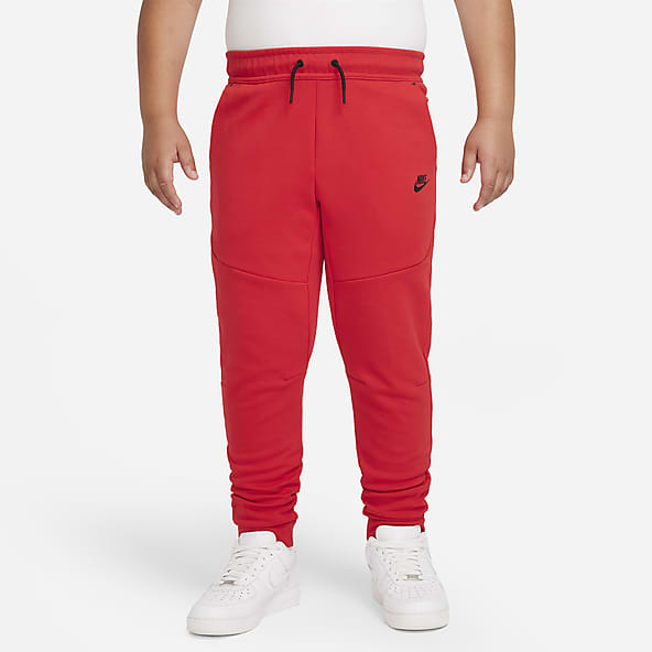 Extended Sizes Red Tech Fleece. Nike.com