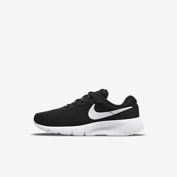 black with white nike shoes