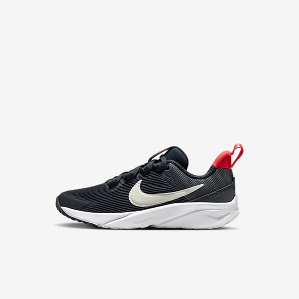 Nike schoenen met new arrivals korting