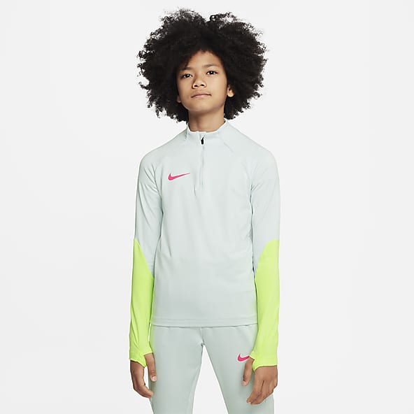 For tidlig Overskrift Uberettiget Kids Performance Clothing. Nike LU