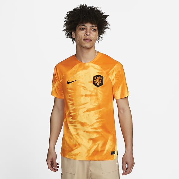 Erkek Futbol Formalar . Nike TR