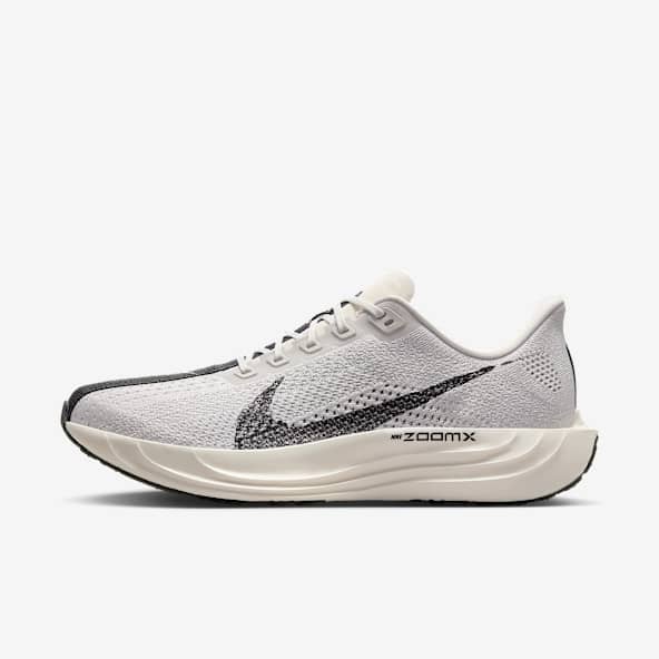 Nike Pegasus Plus Tenis de correr en pavimento para hombre