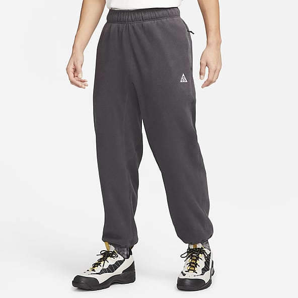 Joggers & Sweatpants. Nike PH
