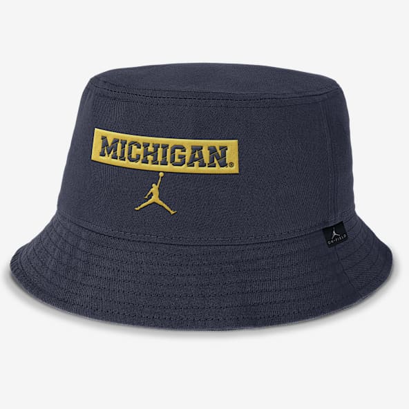 Michigan Apex Gorro tipo pescador universitario marca Jordan para hombre