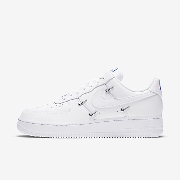 nike womens white air force ones