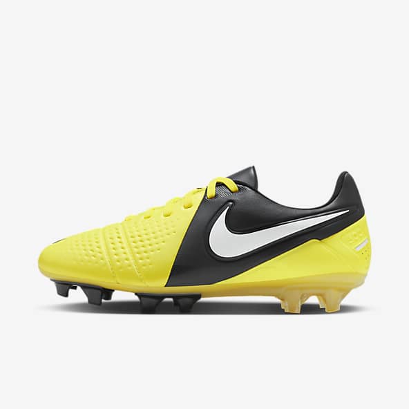 Men's Football Boots & Nike