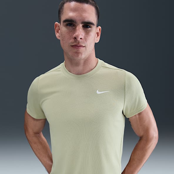 NikeCourt Victory Playera de tenis Dri-FIT para hombre