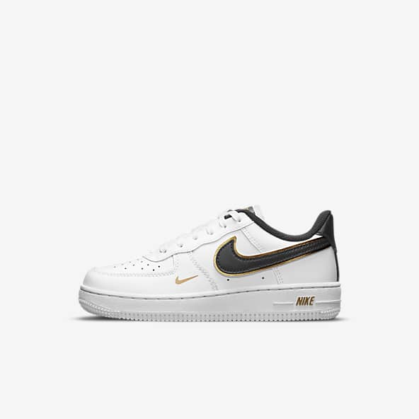 Nike Boy's Air Force 1 Mid Top Sneaker, White, 6