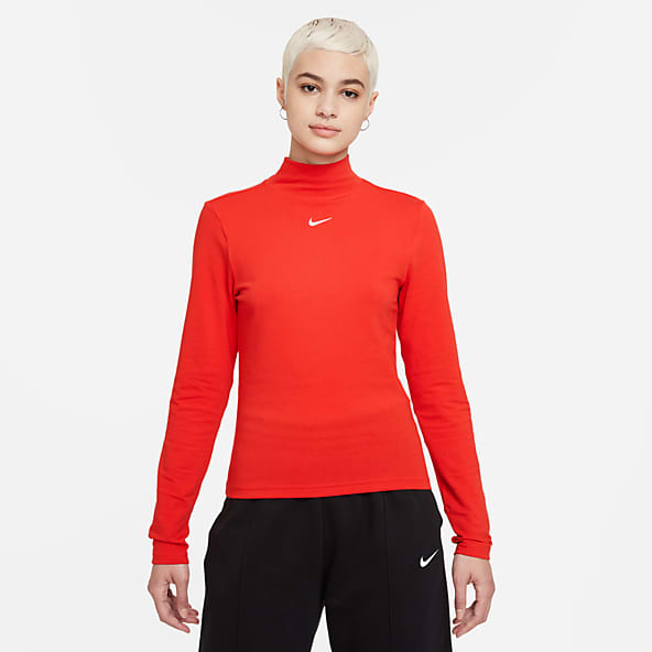 red nike t shirt women