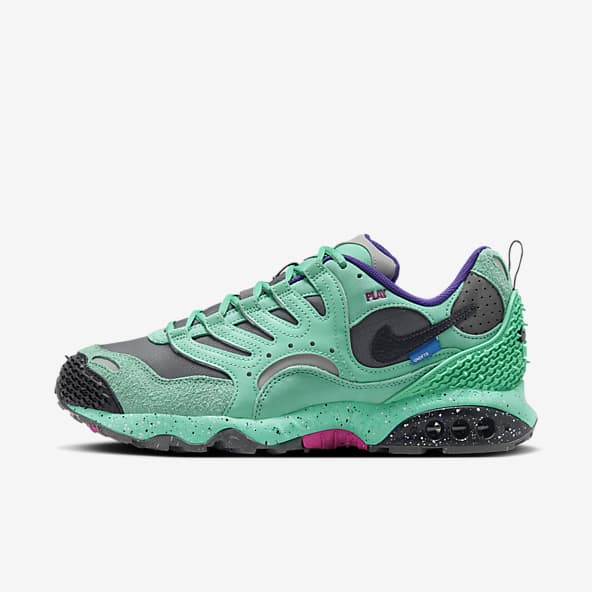 Ye il G nl k Giyim. Nike TR