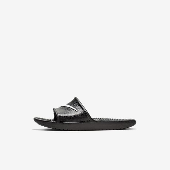 nike sandals canada