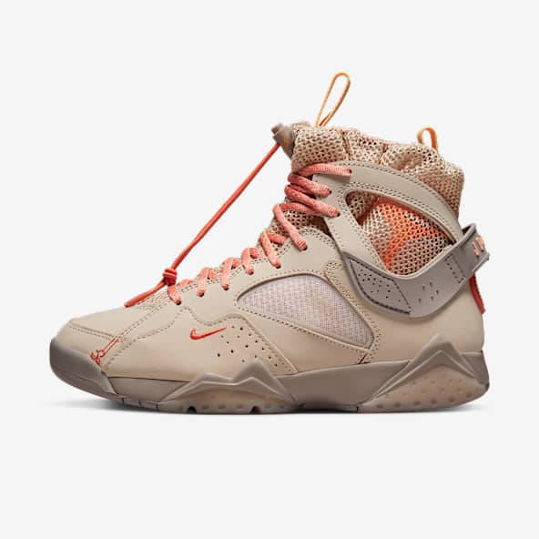 Bruin Schoenen. Nike NL