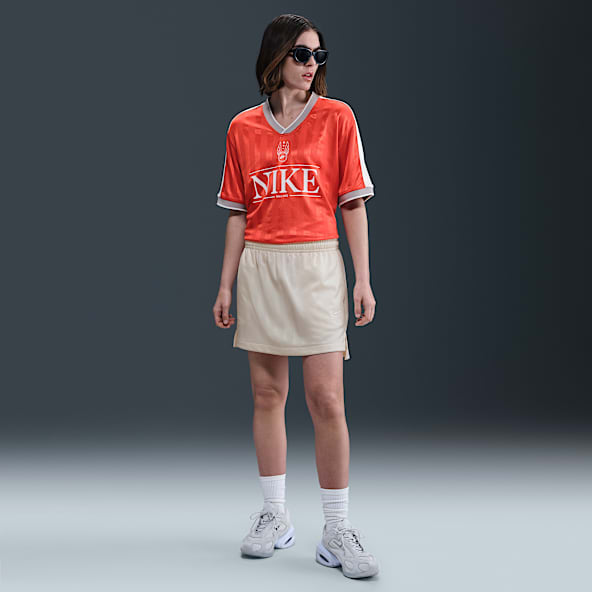Nike Sportswear Women's Jacquard Striped Skirt