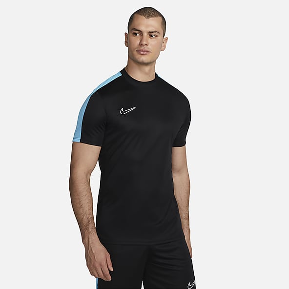 ensayo Salto maestría Men's Football Tops & T-Shirts. Nike UK