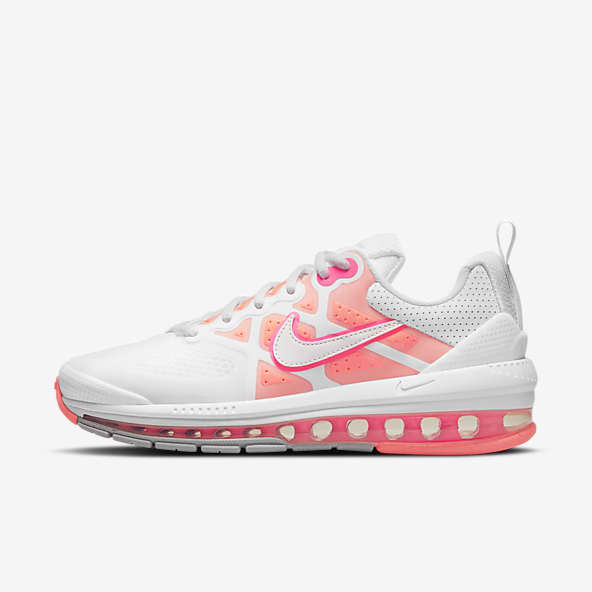 Blanc Chaussures. Nike LU
