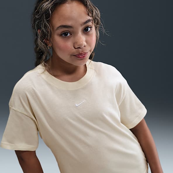 Nike Sportswear Essential T-shirt – Ragazza