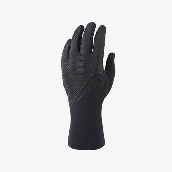 nike running hat and gloves