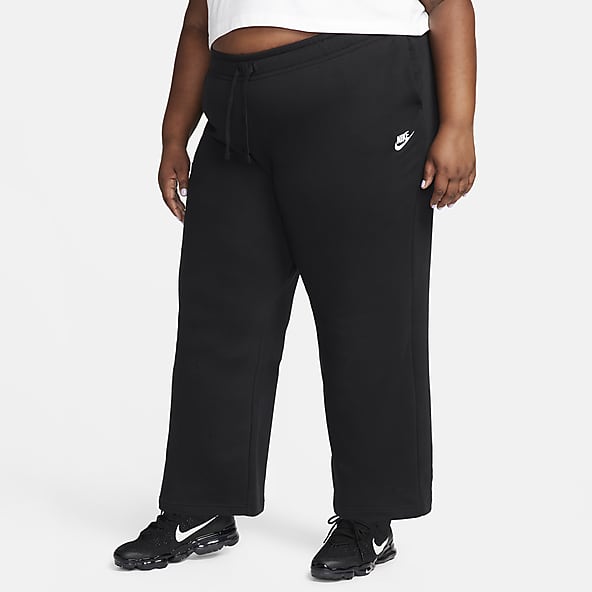 Nike Sportswear Club Fleece Women's Mid-Rise Wide-Leg Sweatpants (Plus Size)