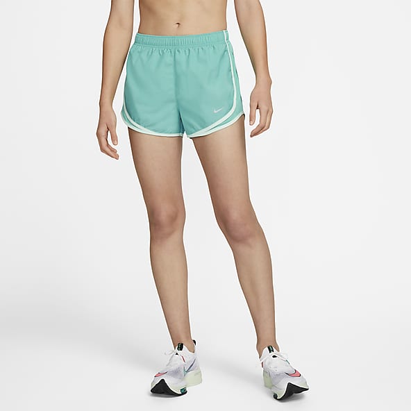 Womens Spring Essentials. Nike.com