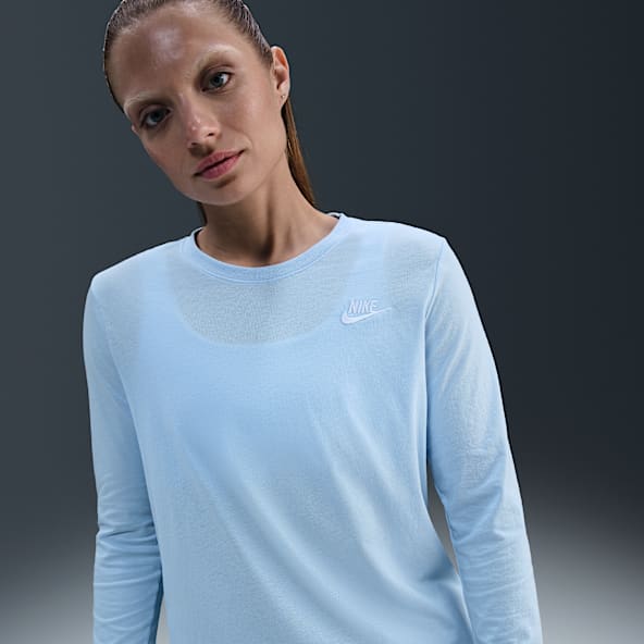 Nike Sportswear Club Women's Long-Sleeve T-Shirt