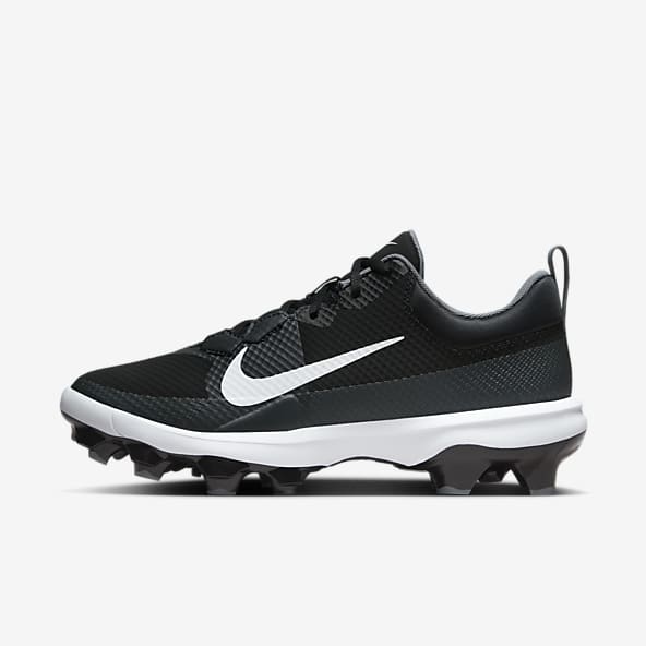 Black and white nike turf on sale shoes