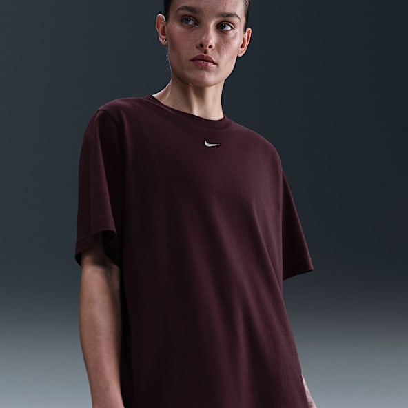 Nike Sportswear Essential Women's T-Shirt