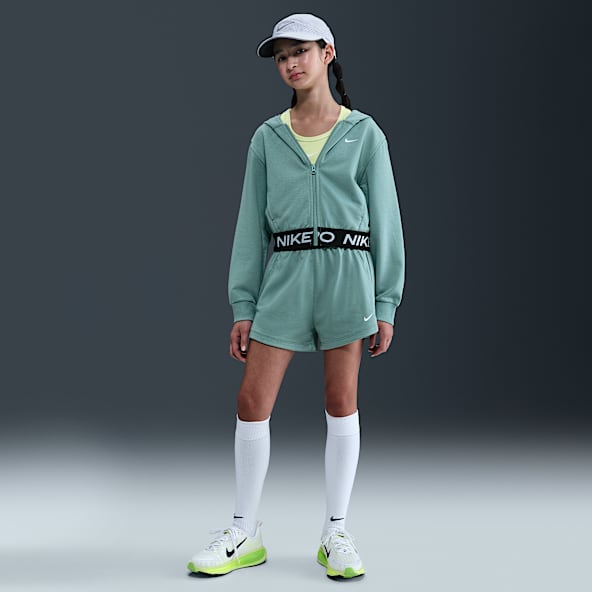 Nike Pro Fleece Dri-FIT Genç Çocuk (Kız) Şortu