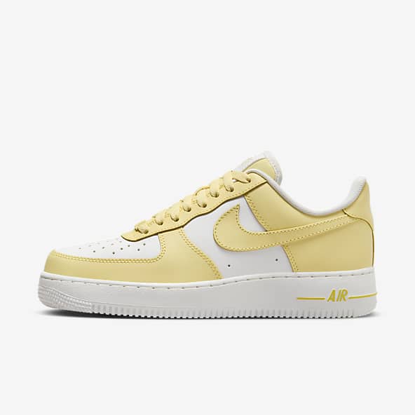Kad nlar i in Air Force 1. Nike TR