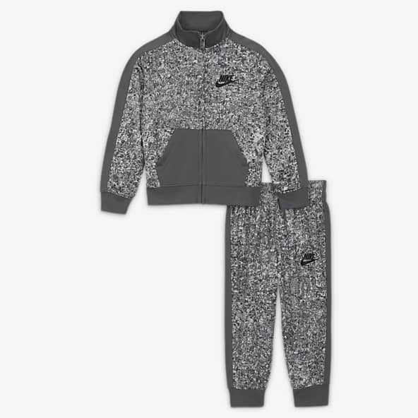 infant grey nike tracksuit