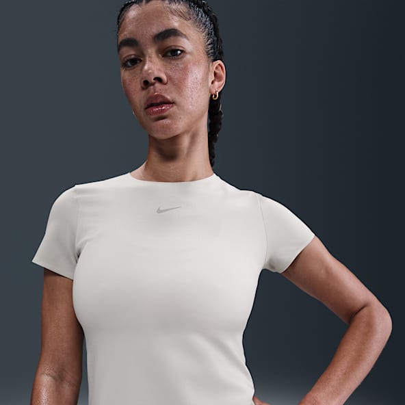 Nike Form Women's Short-Sleeve Top