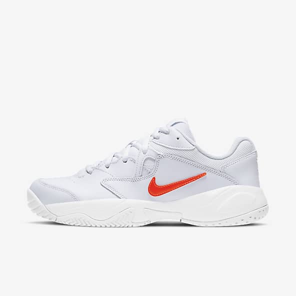 white and black nike tennis shoes