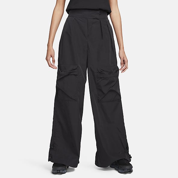 $155 Nike Sportswear Therma-FIT Tech Pack Quilted Pants Black Women’s Large  NEW!