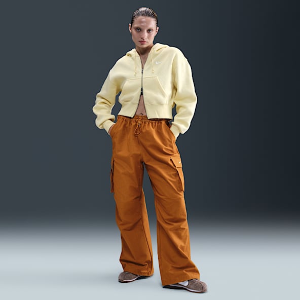 Nike Sportswear Women's Mid-Rise Oversized Woven Cargo Trousers
