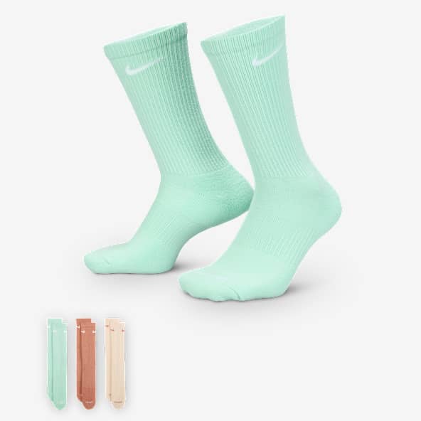 Nike Everyday Plus Cushioned Training Crew Socks (3 Pairs)