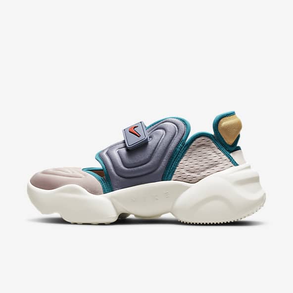 Nike new release for women clearance