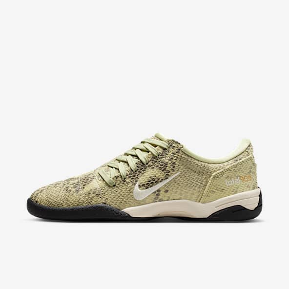 Nike Total 90 SE Women's Shoes