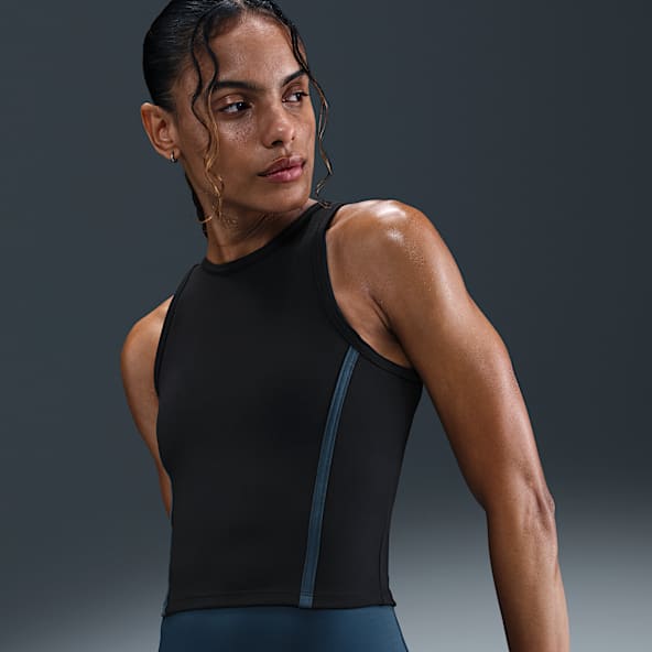 Nike One Fitted Camiseta de tirantes Dri-FIT cropped para mujer
