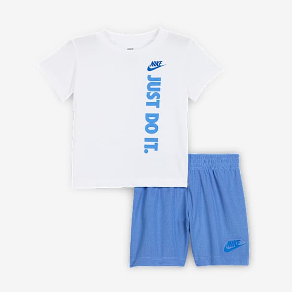 Nike Sportswear Baby (12–24M) French Terry Shorts Set