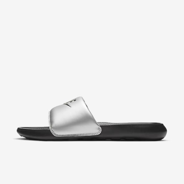 Femmes Sandales et claquettes. Nike FR