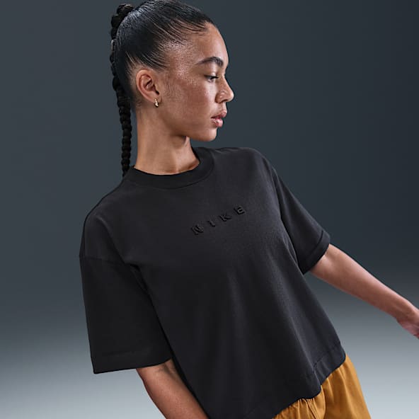 Nike Sportswear Women's Boxy Short-Sleeve T-Shirt